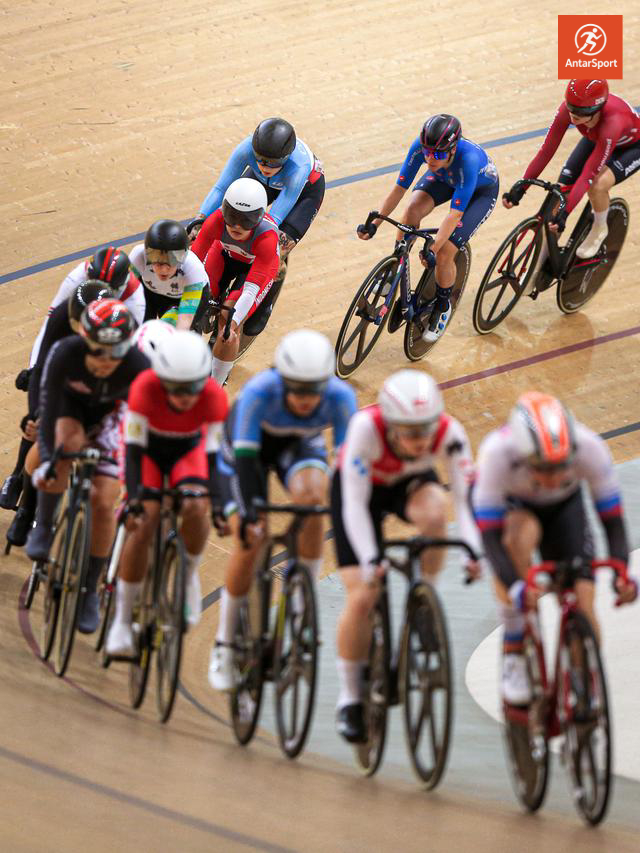 Perjalanan Bangkit Ayustina Delia Priatna Menuju Emas Balap Sepeda SEA Games 2025