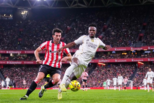 Manuver Agen Vinicius Junior: Empat Klub Eropa Dijajaki, Manchester United Ikut Dipertimbangkan Jika Hengkang dari Real Madrid