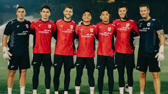 Sjoerd Woudenberg Resmi Menjabat Pelatih Kiper AZ Alkmaar Usai Berpisah dengan Timnas Indonesia