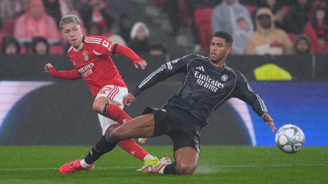 Analisis Dampak Strategi Benfica Menang dan Lolos ke Playoff Liga Champions, Real Madrid Bantah ada ‘Main Mata’