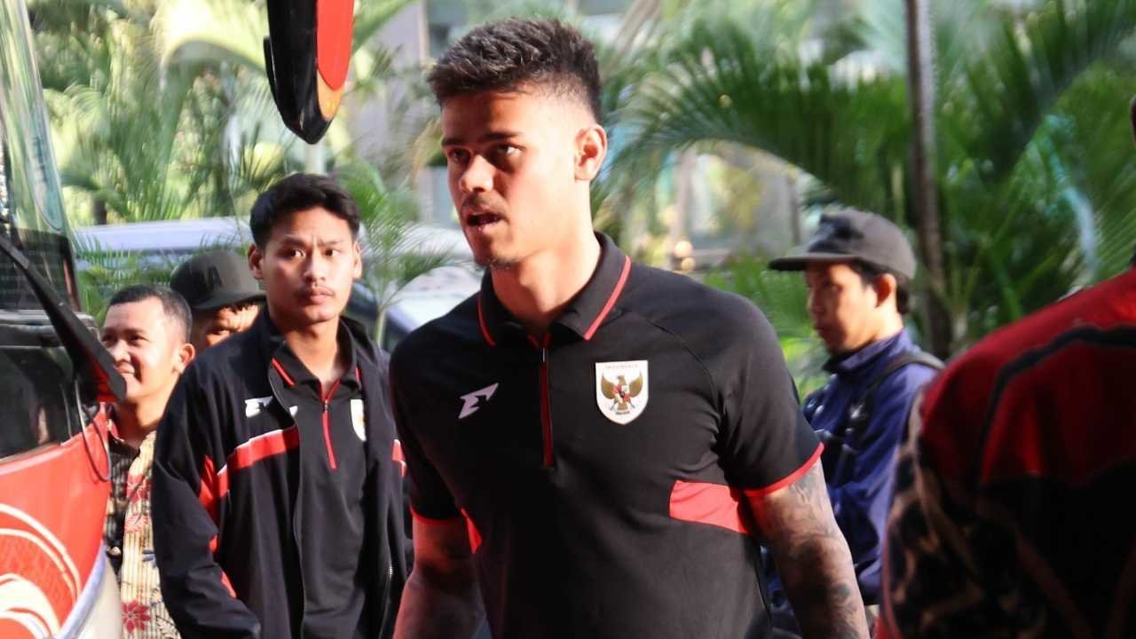 Mees Hilgers Resmi Berlabuh ke Lian Sports, Satu Agensi dengan Chiesa dan Onana