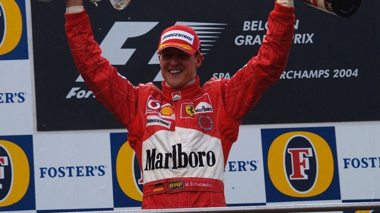 Michael Schumacher Dilaporkan Sudah Tidak Terbaring Setelah 12 Tahun Kecelakaan Ski