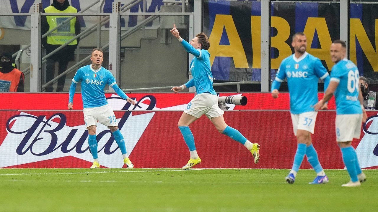 Nonton Serie A Liga Italia Napoli dan Parma Secara Langsung di Vidio