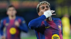 Lamine Yamal Jadi Sorotan, Kepergok Kenakan Jersey Luis Diaz Saat Tur Hunian Lama