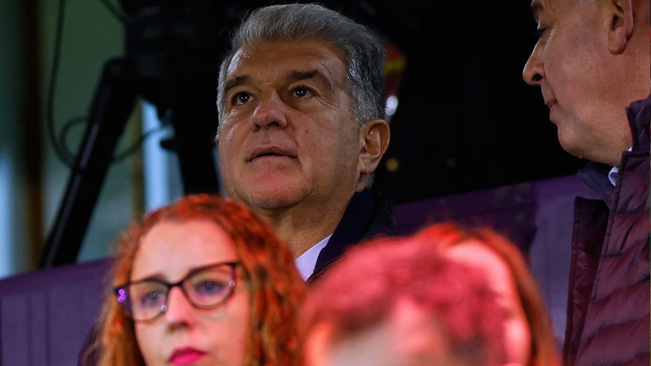 Laporta Berkomitmen: Renovasi Camp Nou Selesai 2027, Beban Gaji Pemain Ringan