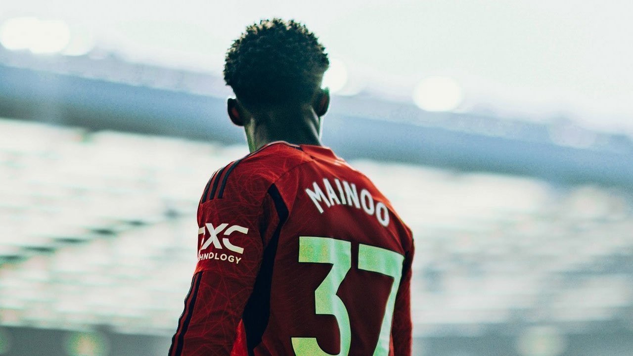 Transformasi Karier Kobbie Mainoo di Manchester United Berkat Strategi Michael Carrick