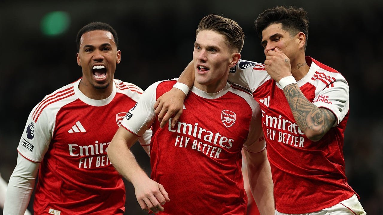 Arsenal Menang Telak atas Tottenham, Senyum Lebar Mikel Arteta