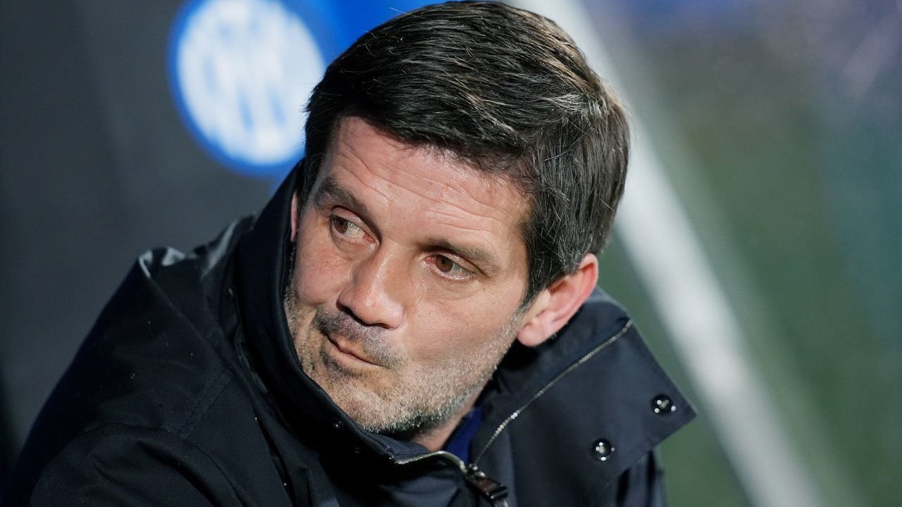 Cristian Chivu: Sukses di Serie A, Namun Gagal Bersinar di Liga Champions bersama Inter Milan