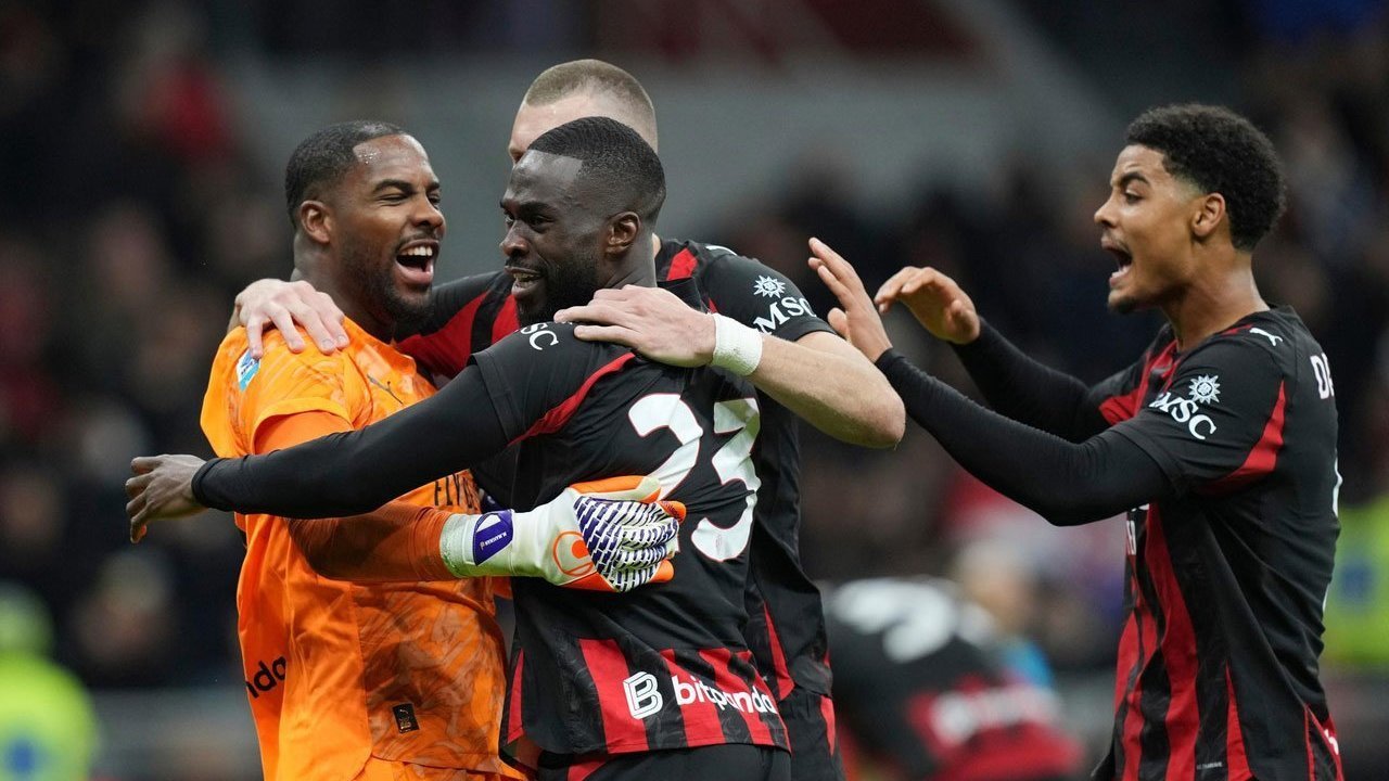 Mengapa AC Milan Menjadi Favorit dalam Pertarungan Derby della Madonnina