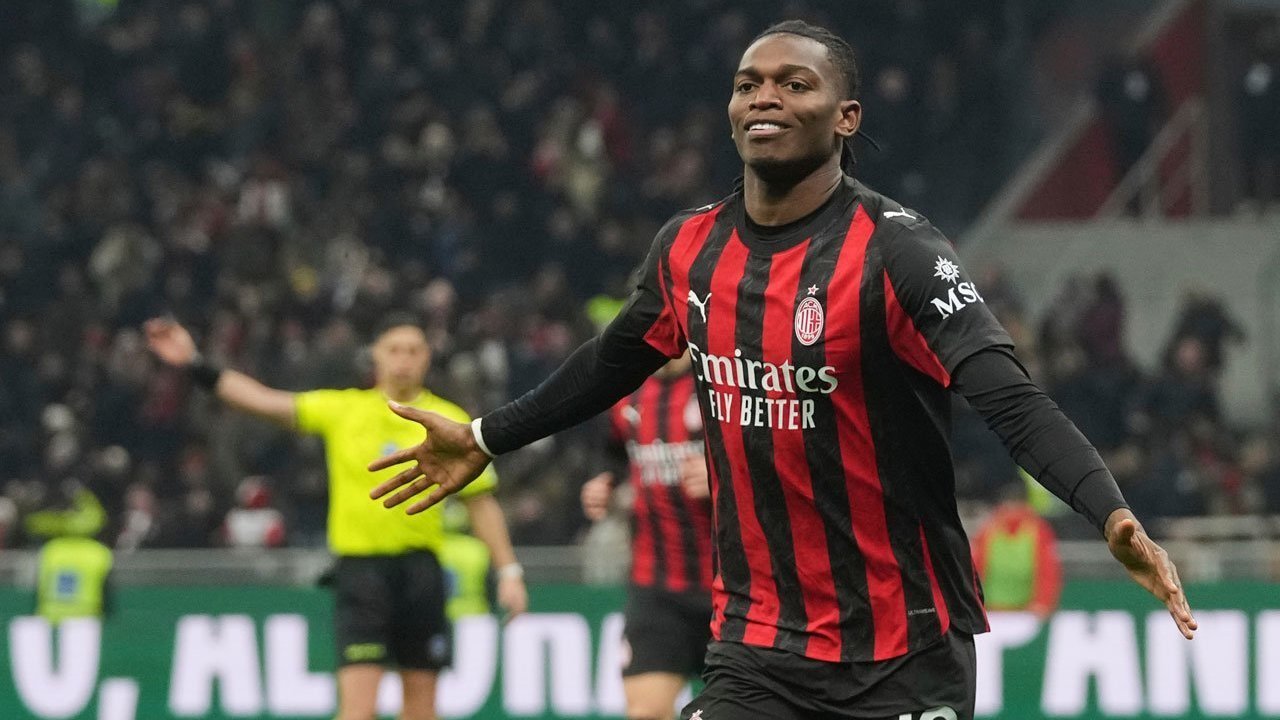 Rafael Leao: Bukan Hanya Striker, Begini Pandangan Shevchenko di Milan