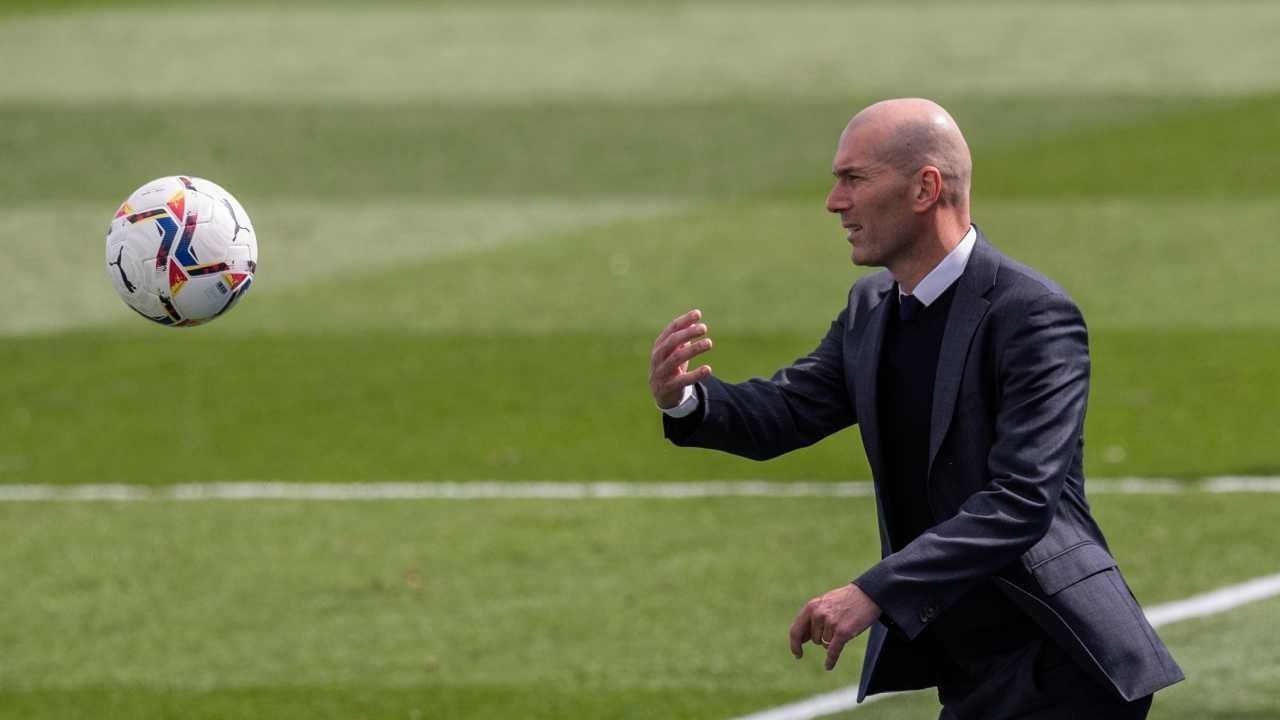 Zinedine Zidane Setuju Menjadi Pelatih Timnas Prancis Secara Lisan