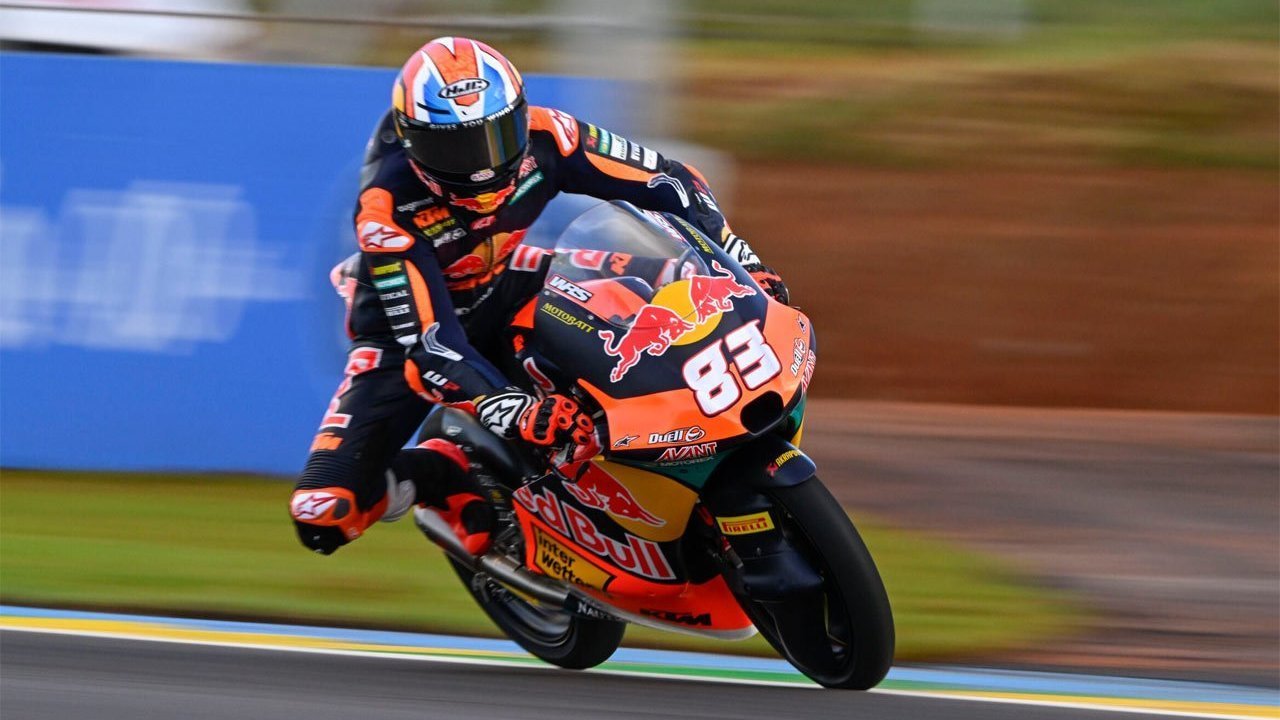 Veda Ega Pratama Tempati Posisi Keempat, Alvaro Carpe Raih Pole di Kualifikasi Moto3 Amerika 2026