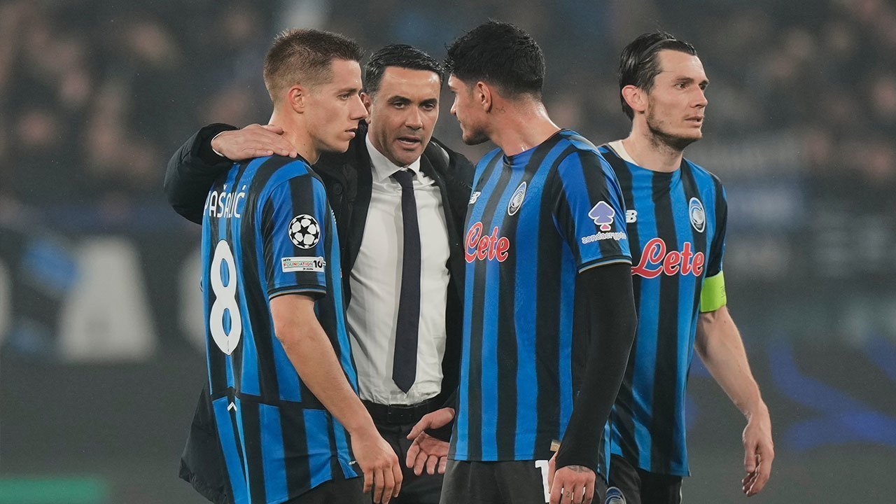 Evaluasi Performa Tim Pembantaian 1-6 di Markas Sendiri, Pelatih Atalanta Tolak Ubah Taktik Lawan Bayern Munchen!