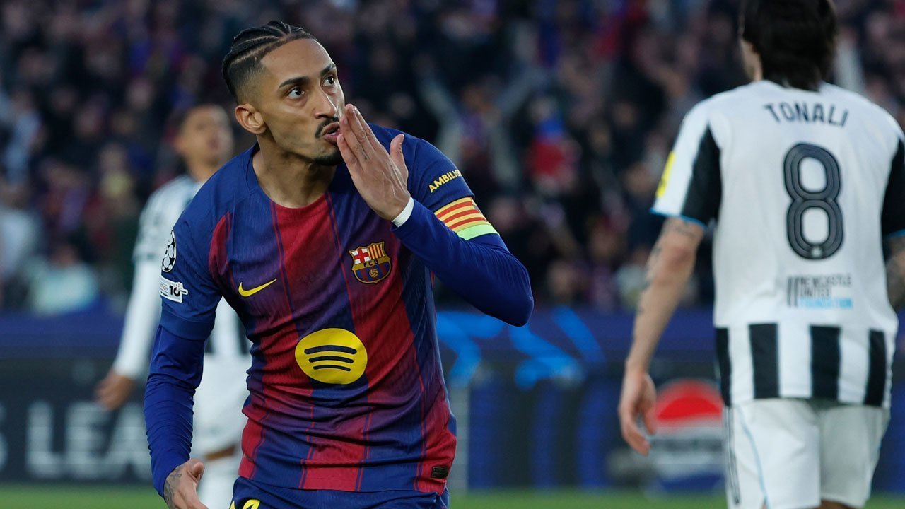 Catatan Taktikal Penting Man of the Match Barcelona  Newcastle: Raphinha