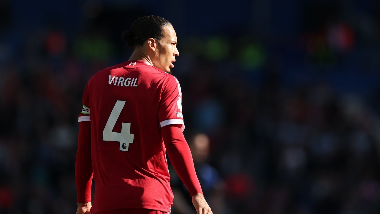 Van Dijk Klarifikasi Isu Tim Usai Kekalahan Liverpool dari Brighton