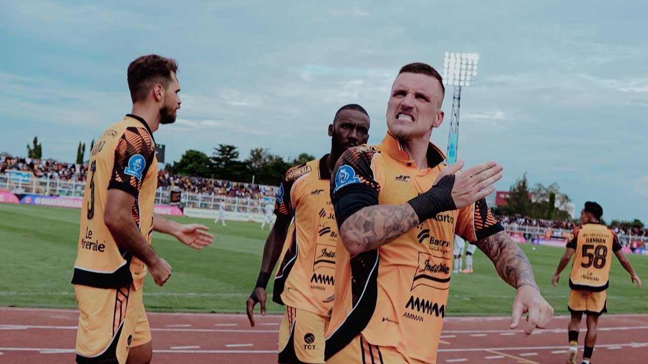 Catatan Taktikal Penting Persija Kehilangan 2 Pemain Naturalisasi Timnas Indonesia dan Bek Brasil Menghadapi Persebaya di BRI Super League, Kapal Oleng?