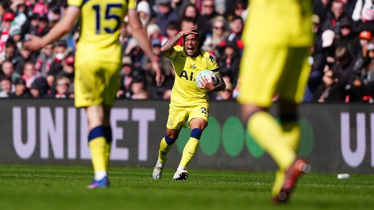 Tottenham Terjebak di Zona Degradasi, Pemain Tertekan!
